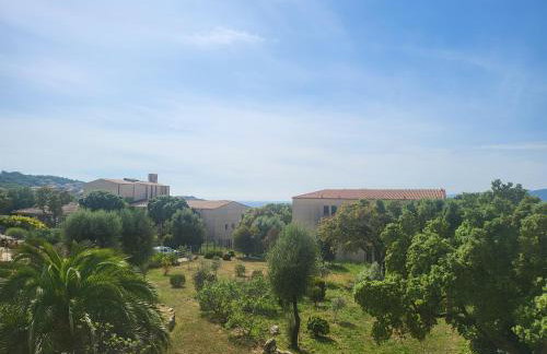 Christelle - Photo 24