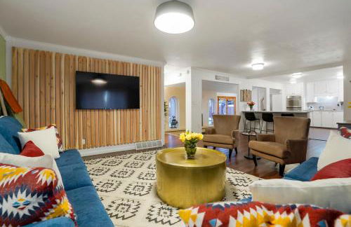 Unforgettable Stay HOT TUB and Fire Pit and 4 Miles to DT Denver - Foto 24