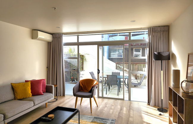 U Suites on Jessie - Photo 14