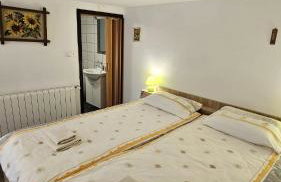 MALA KUĆA, Lič - Foto 18