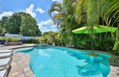 Resort Saltwater Pool Spa Near Anna Maria - Photo 34