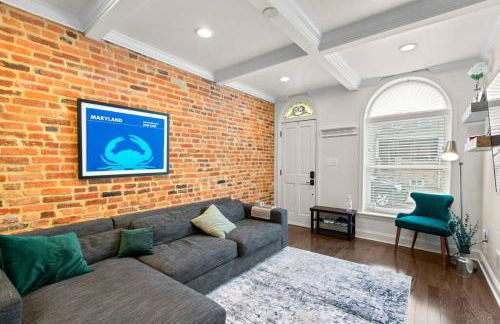 Federal Hill Luxury with Parking & Harbor View Rooftop - Foto 26