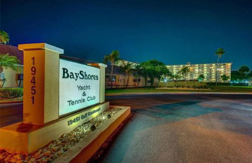 Bayshore Yatch Tennis Condo 2br 3 beds, Walking Distance to Beautiful Quite Beach - Foto 41