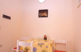 Apartments by the sea Sutomiscica, Ugljan - 912 - Photo 15