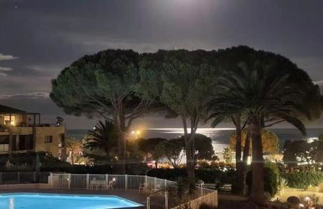 Les Issambres appartements climatisés en bord de mer - Foto 6