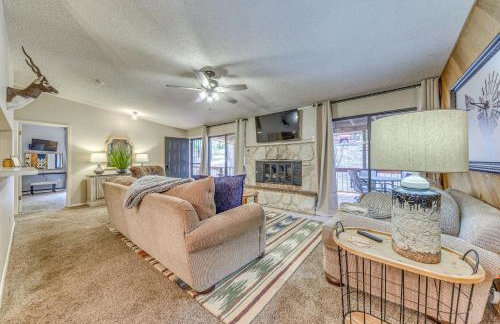 1 Mi to Ski Slopes Alto Escape with Game Room! - Foto 6