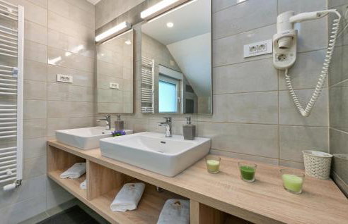 Lovely Home In Pregrada With Sauna - Foto 34