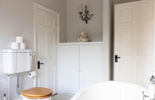 House & Annexe Sleeps 18 Heated Pool - Photo 26