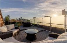 Swan Street Townhouse Hot Tub & Roof Terrace - Photo 4