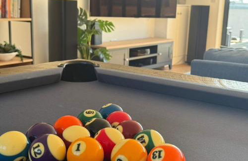 Still Waters - Luxury Lakeside Retreat with Hot Tub - Photo 20