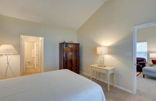 Central and Spacious Townhome in Greensboro! - Foto 15