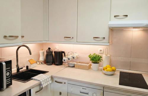 JMC New Suite Madrid Airport - Photo 13