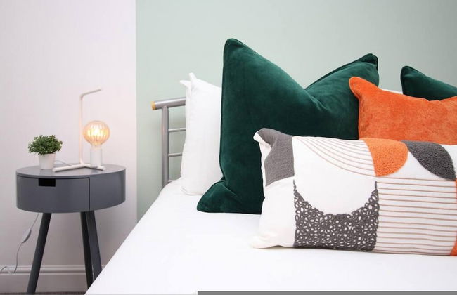 Isla House - Newport City Centre - Sleeps 7 - Foto 1