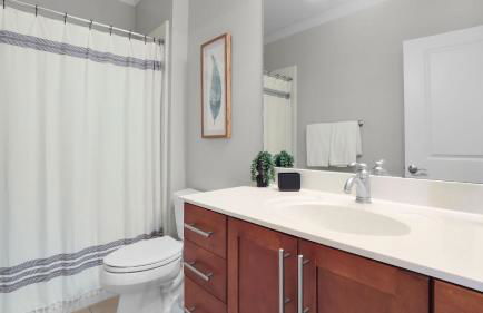 Walkable Historic District Stay 2 Units Sleeps 14 The Juliette by AvantStay - Foto 24