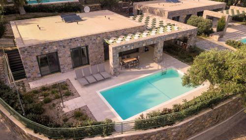 Ouzo Stone House 2, with private pool - Foto 4