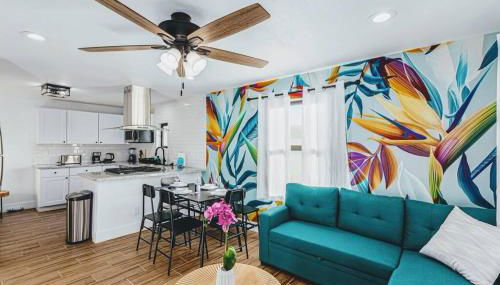 Phoenix Retreat - 2 Bedroom Home with King-Size Bed - 3 Smart TVs - 10 min from Airp - Unit A - Foto 4