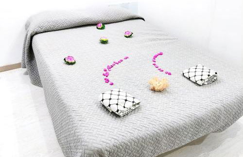 ELEGANT 3 BEDROOMS, Wifi free - Foto 16