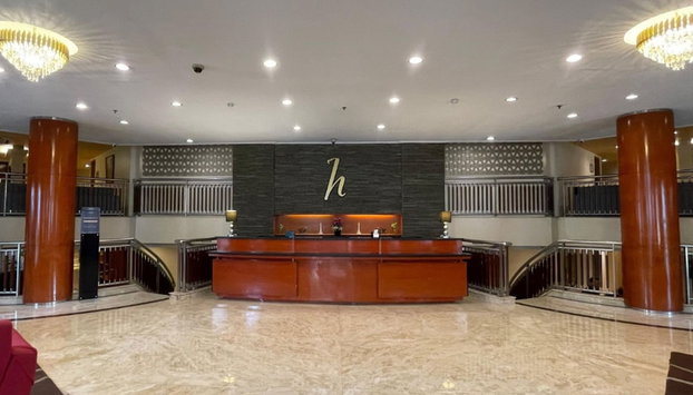 Horison Ultima Suite & Residence Rasuna Jakarta - Foto 2, Reception