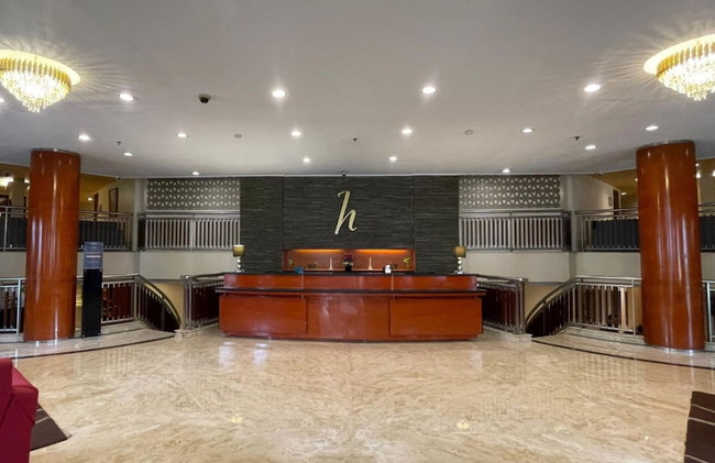 Horison Ultima Suite & Residence Rasuna Jakarta - Photo 2