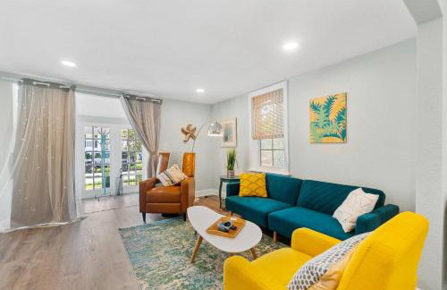 5B Well-Equipped Bungalow & Pool - Photo 12