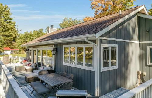 Lakefront Luxury with Private Beach, Sleeps 14 - Foto 28