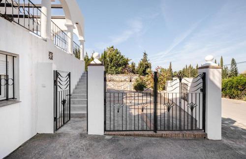 Villa With Jacuzzi and Panoramic Views in Prestigious El Rosario, Marbella - Foto 14