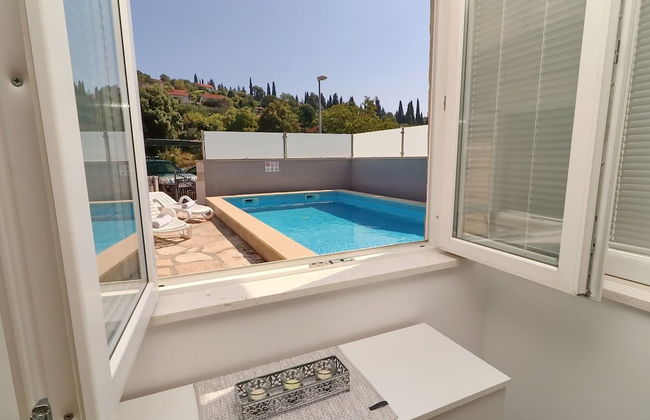 Villa Ivana - Three-bedroom Villa With Private Pool - Photo 27
