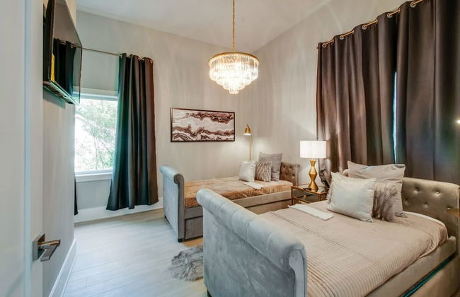 Large Group Lux 3mi Downtown - Rooftop City Views - Photo 18