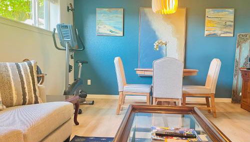 1400sf Cozy Retreat with Sound View, Garden & Privacy - Foto 5