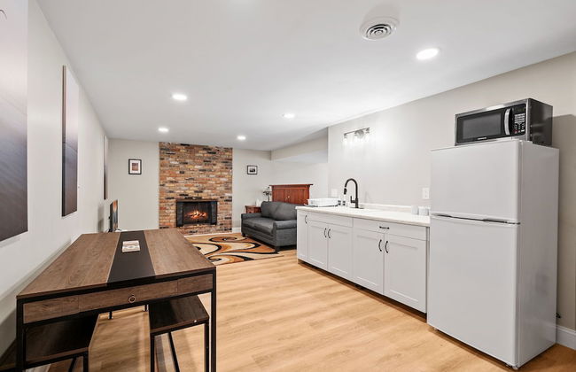 Keating Court - Photo 40