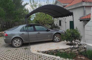 Obiteljska kuća za odmor Futura - Photo 3