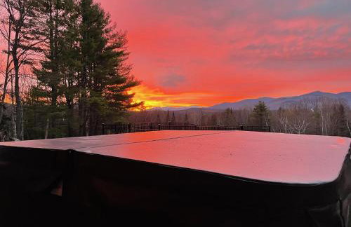 WOW New Spectacular Franconia Home - history - views - fire pit - hot tub - pool - grandeur - MUST SEE - Foto 41