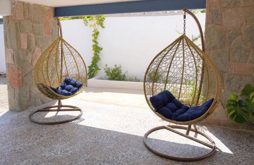 Newly furnished cozy house next to the beach - Foto 23