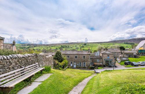 Low Cottage - Photo 25