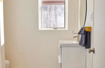 Romantic Escapes at this Riverside Cottage Rental on the Pecos River, New Mexico - Foto 17