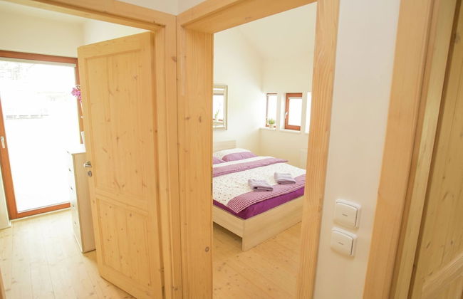 Chalet in Czechia's Tranquil Residential Area - Foto 2