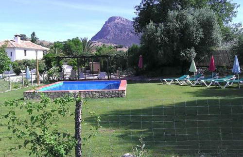 Cortijo, Grazalema, piscina, 5 Hbts con baño, AC, - Foto 1