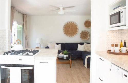 Adorable Octopus Hideaway 2 min walk to the beach! - Foto 11