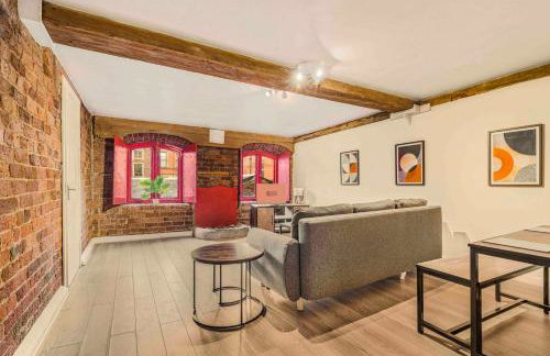 GuestReady - Cozy retreat in vibrant Liverpool - Photo 1