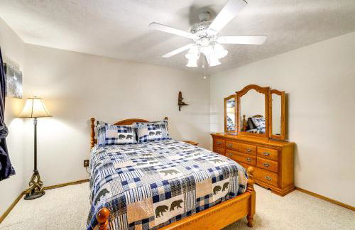 Just a Cast Away Cassville Cabin with Covered Deck - Foto 14