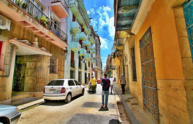 Aparthotel in Havana - Photo 1