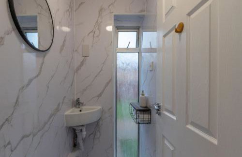 Beautiful 3 bedroom house, Laindon, Basildon. - Foto 4