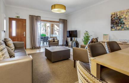 Vale da Ribeira 2BDR House W/ Pool by LovelyStay - Foto 4