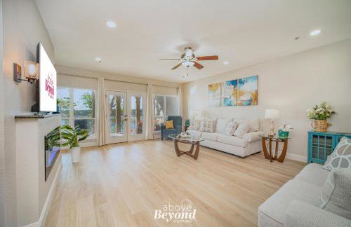 Blue Hues & Lake Views - Foto 5