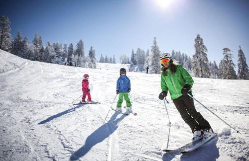 Résidence Campredon - Décoration typique - 25m2 de Terrasse aménagée plein sud avec vue panoramique - Internet - Jardin - Parking - Navette - Linge et Ménage en options payantes - Foto 43
