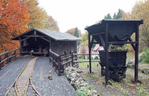 Family-friendly Forest Home - Foto 41