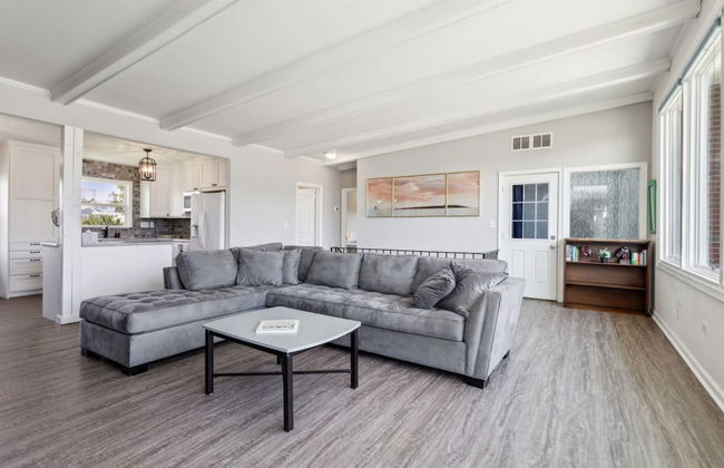 Beach Break Getaway in Virginia Beach - Photo 21