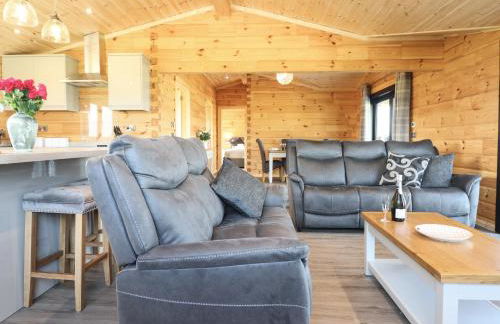 Bacheiddon Log Cabin - Photo 13