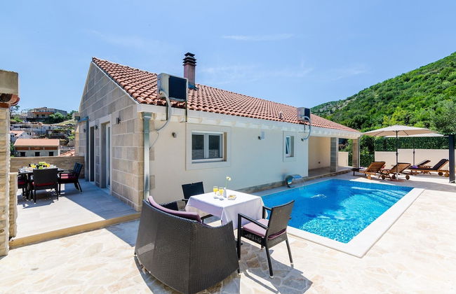 Villa Tranquility Nest Beniva - Three-bedroom Villa With Swimming Pool and Partial Sea View - Foto 43