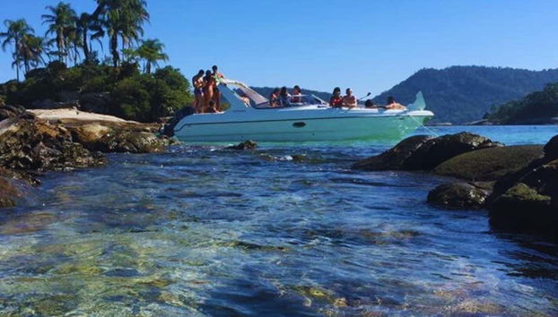 Uma parada na praia da Gipóia